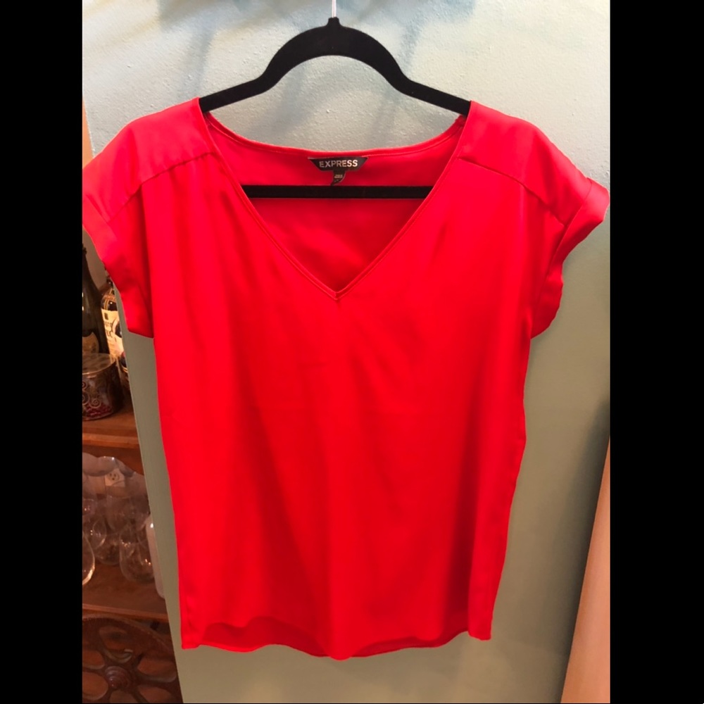 Red express blouse